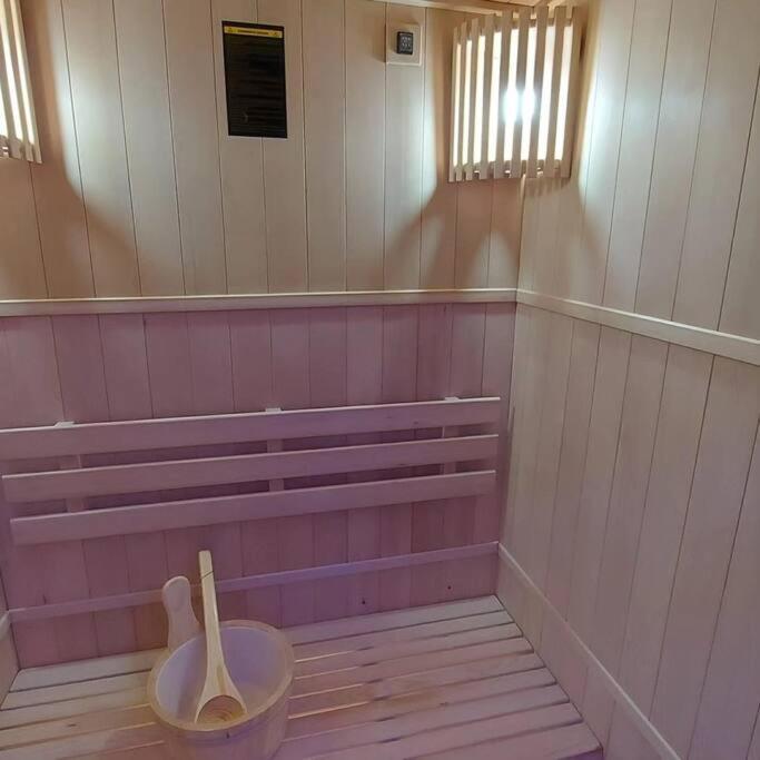 Loveroom Sauna, Balneo, Parking Prive Dans Le Centre De Honfleur Eksteriør bilde